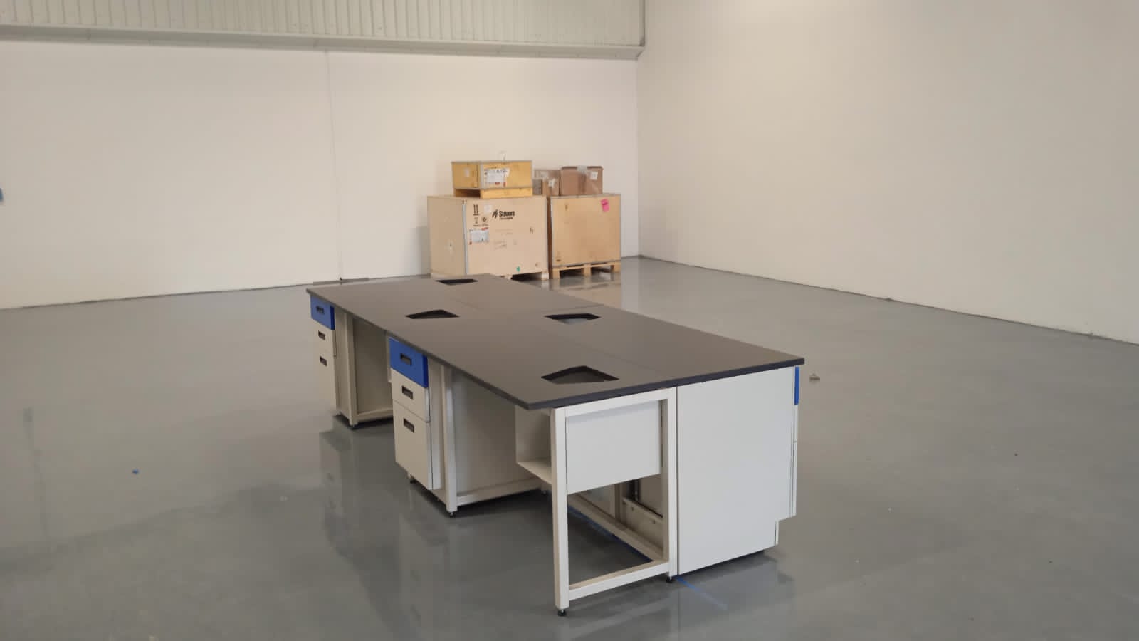 Mesa especializada para microscopio