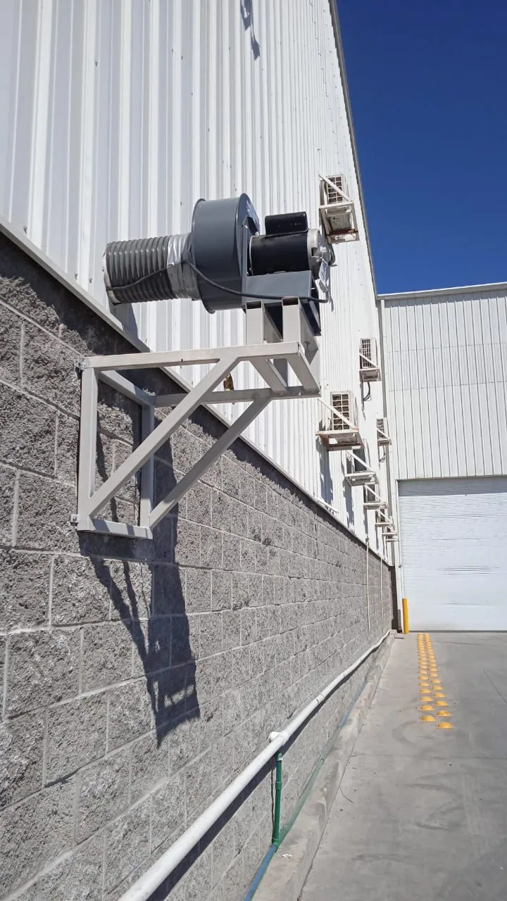 Extractor centrífugo de lámina galvanizada para campana de humos — Santre Industrial